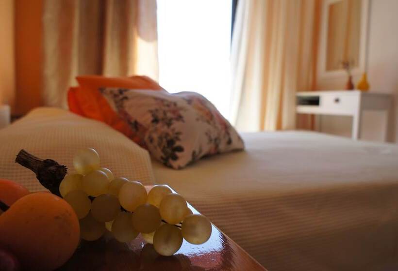 בית מלון כפרי Idi