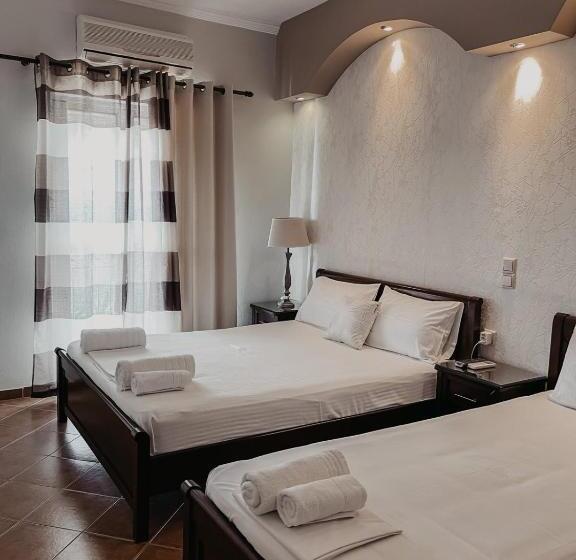 هتل Studio Ristas 2