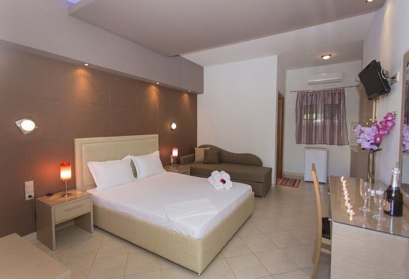 هتل Studio Ristas 2