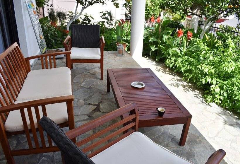 هتل Studios Spiros Parga