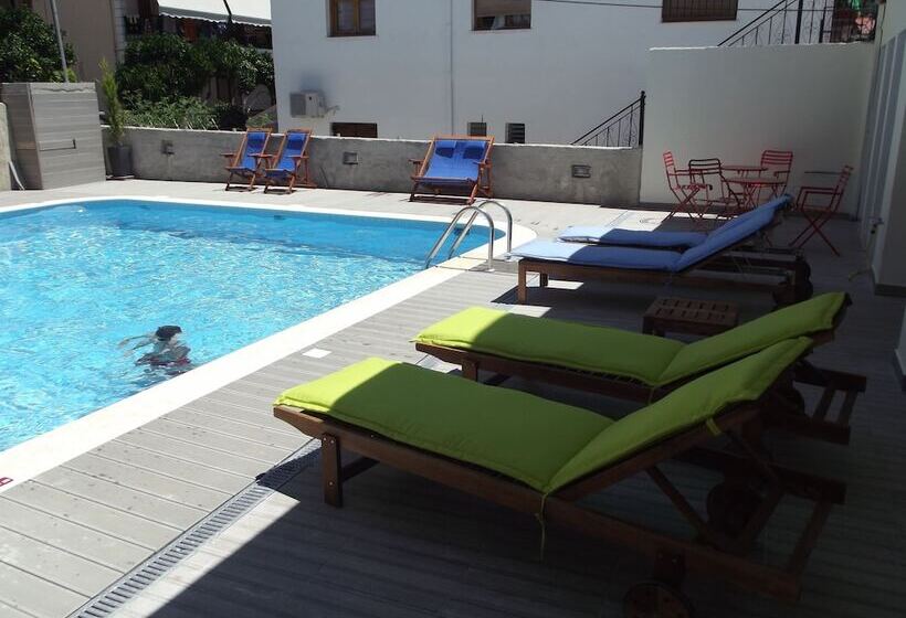 هتل Studios Spiros Parga