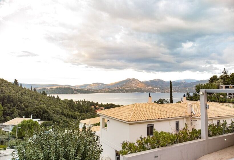 هتل Thealos Village