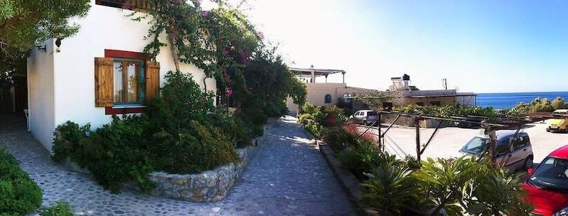 호텔 Villa Tsapakis