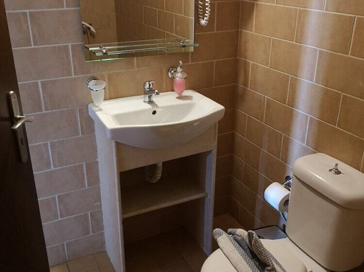 호텔 Villa Tsapakis