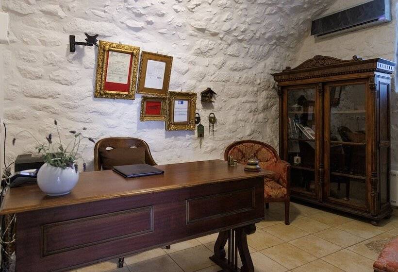 Lithos Stone Suites