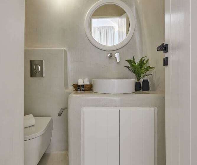 Olea Cave House