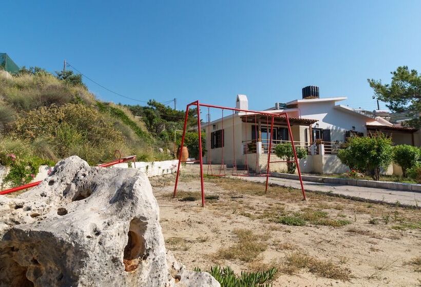 Romanza Villas