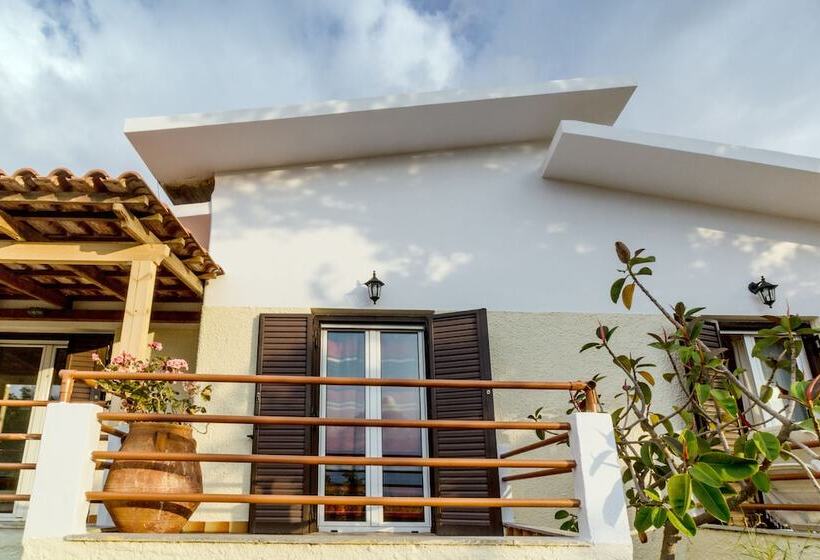 Romanza Villas