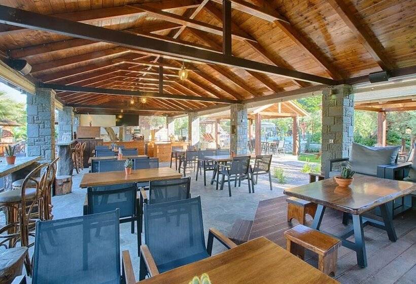 Villa Elia Resort