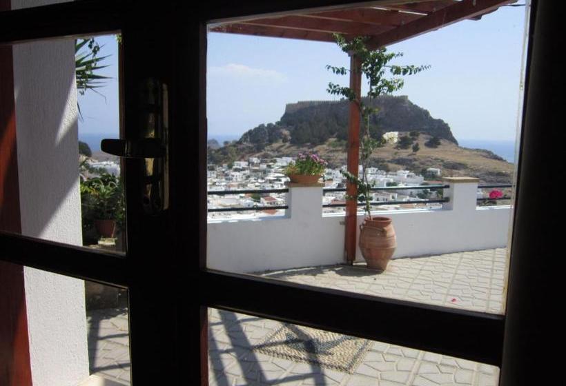 هتل Chrysa Studios Lindos