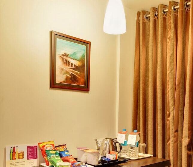 ホテル Regenta Place Raysons Kolhapur