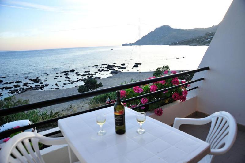 هتل Creta Mare