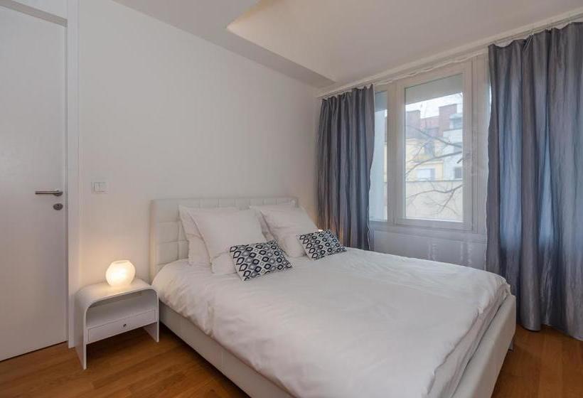 Fotos del hotel Designer Prague City Apartments:  5