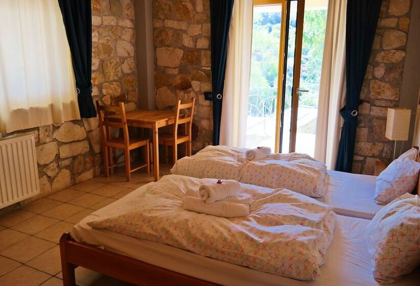 فندق Hostel Elisson