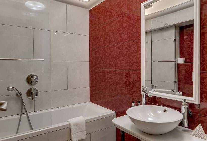 Fotos del hotel Louren Apartments Charles Bridge:  8
