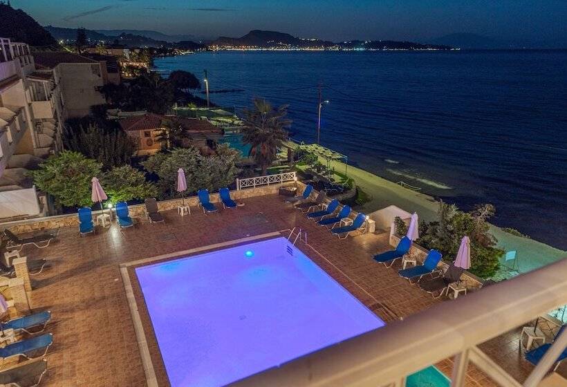 هتل Nefeli Beach