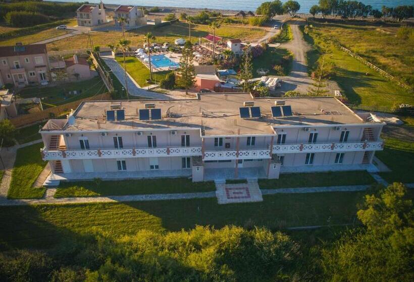 هتل Odos Oneiron Tavronitis Bay