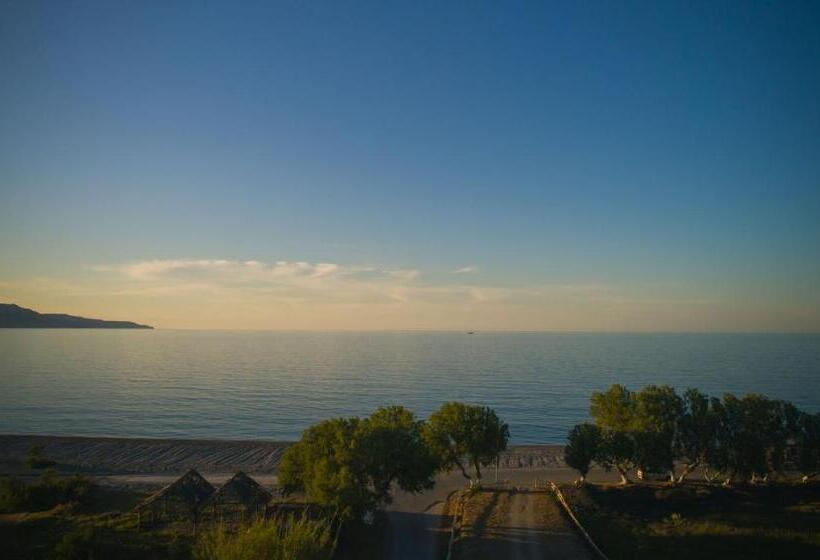 هتل Odos Oneiron Tavronitis Bay