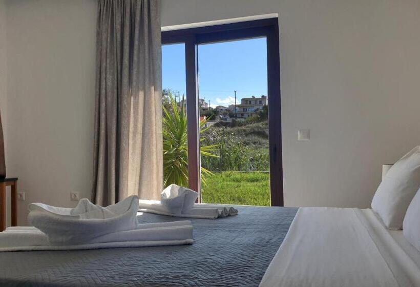 هتل Odos Oneiron Tavronitis Bay