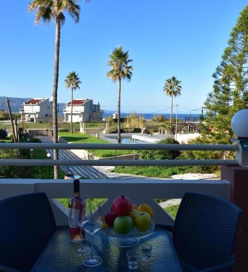 هتل Odos Oneiron Tavronitis Bay