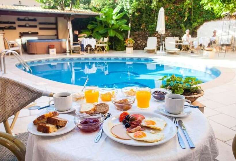 هتل Paradise
