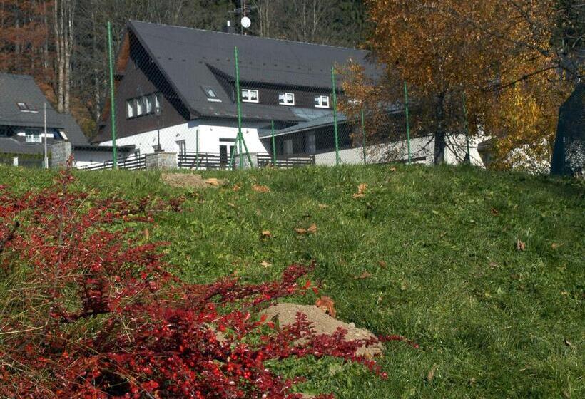 هتل Penzion Bobešova Bouda