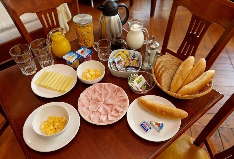 هتل Residence Muzeum Vltavinu