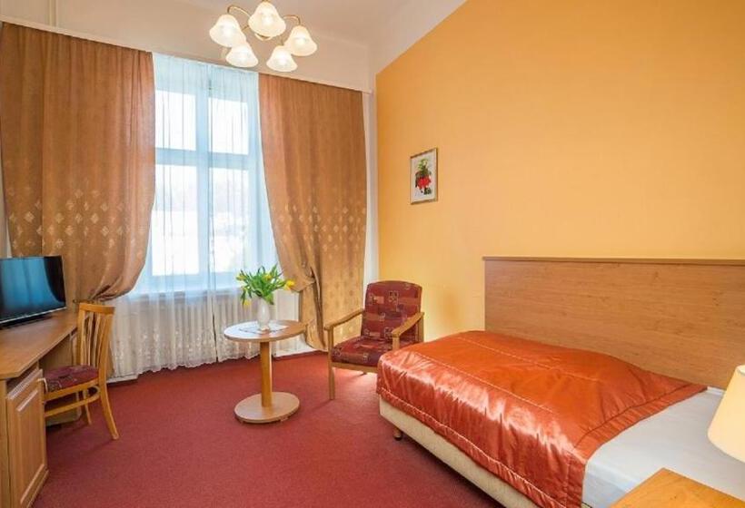 هتل Savoy Spa & Kur