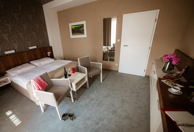 酒店 Spa Resort Lednice