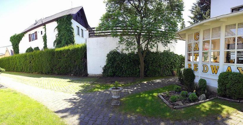 هتل Penzion Speedway