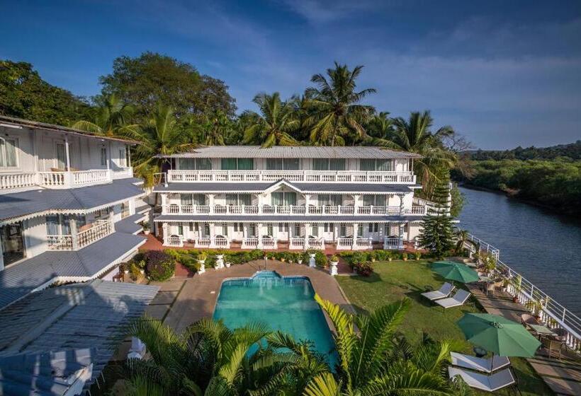 호텔 Stone Wood Riverfront Resort, Siolim