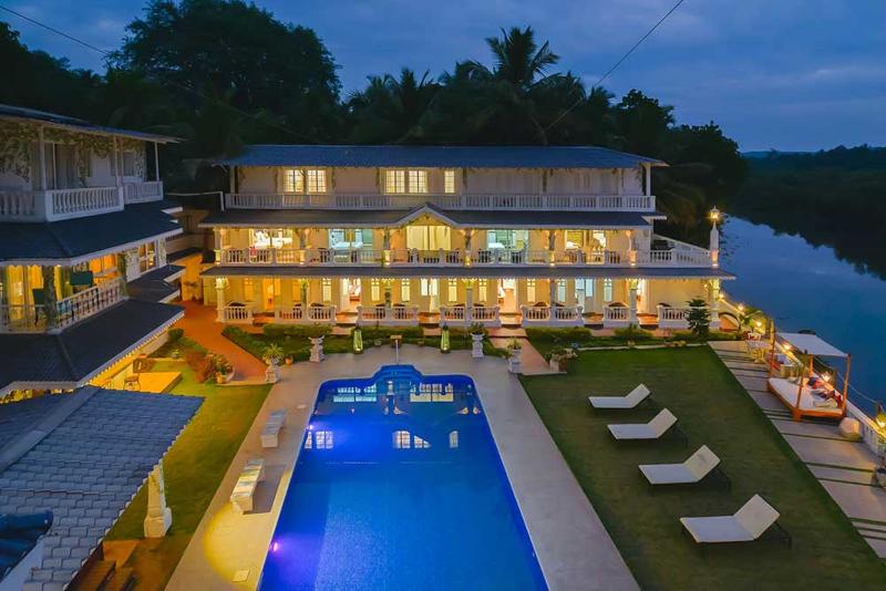 호텔 Stone Wood Riverfront Resort, Siolim