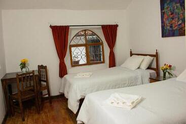 Posada Catama Inn