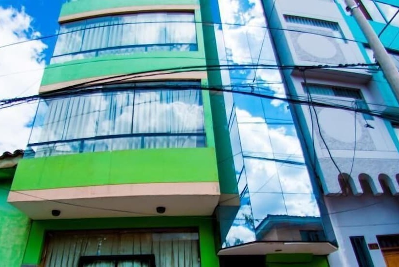 Yupanqui Apartments