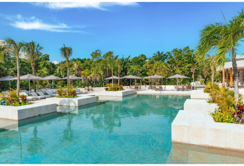 Family Selection at Grand Palladium Kantenah Resort & Spa