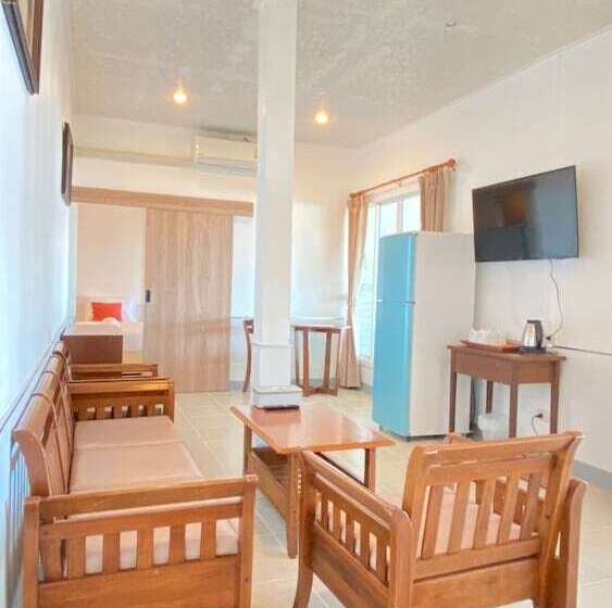 هتل Laem Sing Natural Beach Resort