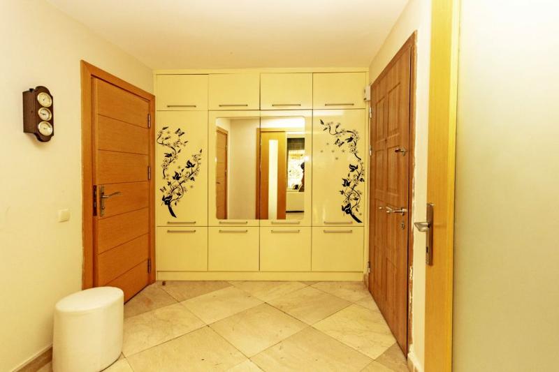 Отель Paradise Town Villa Camilla