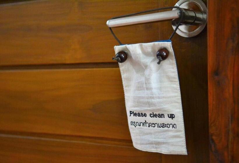 هتل The Indigo House Phrae