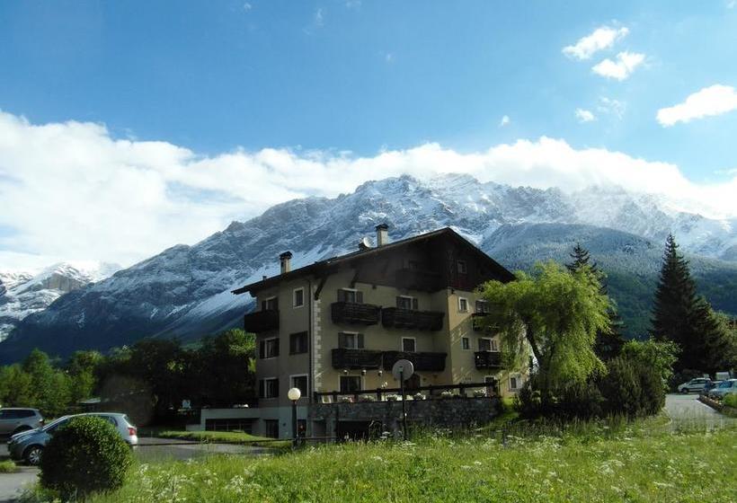 Отель Alpi & Golf