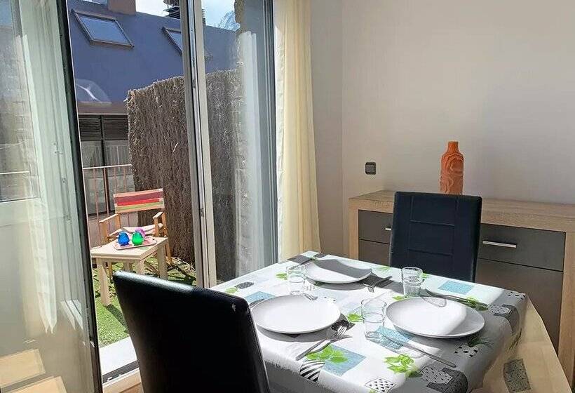 Apartamentos Araco 3000