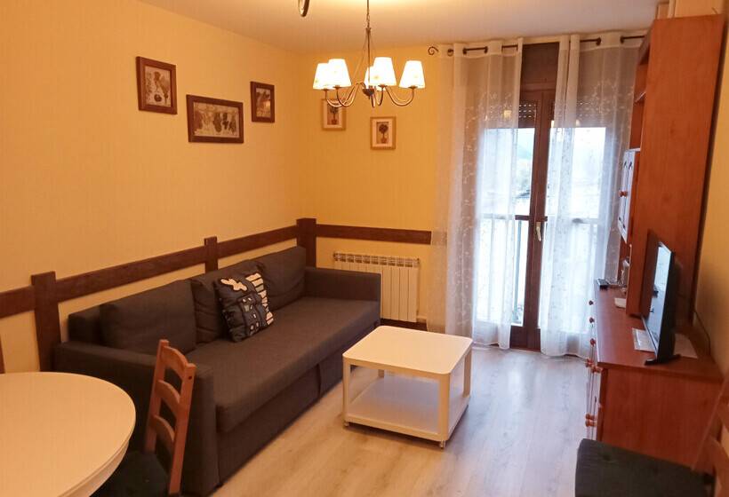 Apartamentos Biescas 3000