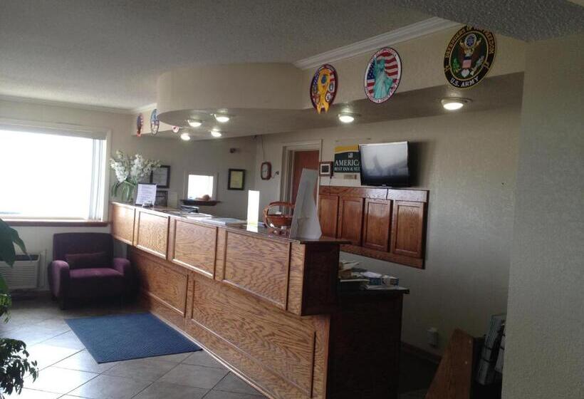 هتل America's Best Inn and Suites Emporia