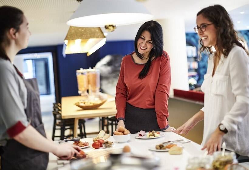 Fotos del hotel Aparthotel Adagio Edinburgh Royal Mile:  25