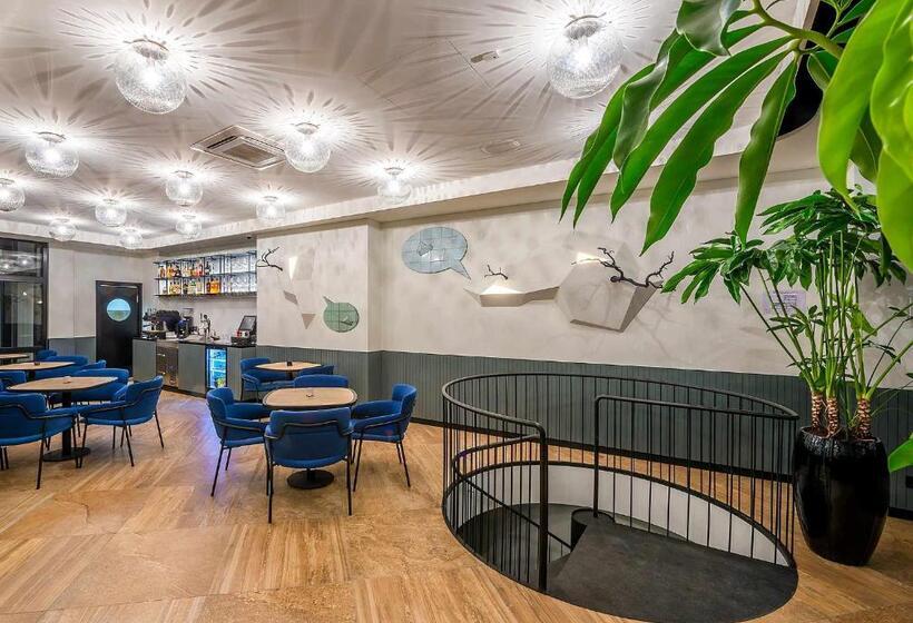 Fotos del hotel Artagonist Art:  2