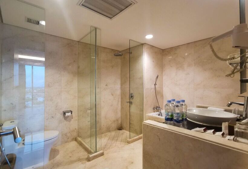 هتل Best Western Plus Coco Palu