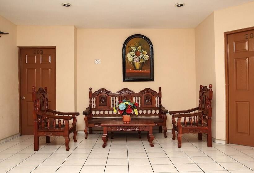 هتل Blue Pacific Suites