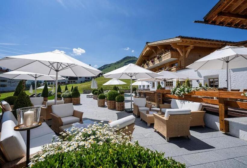 هتل Burg Vital Resort