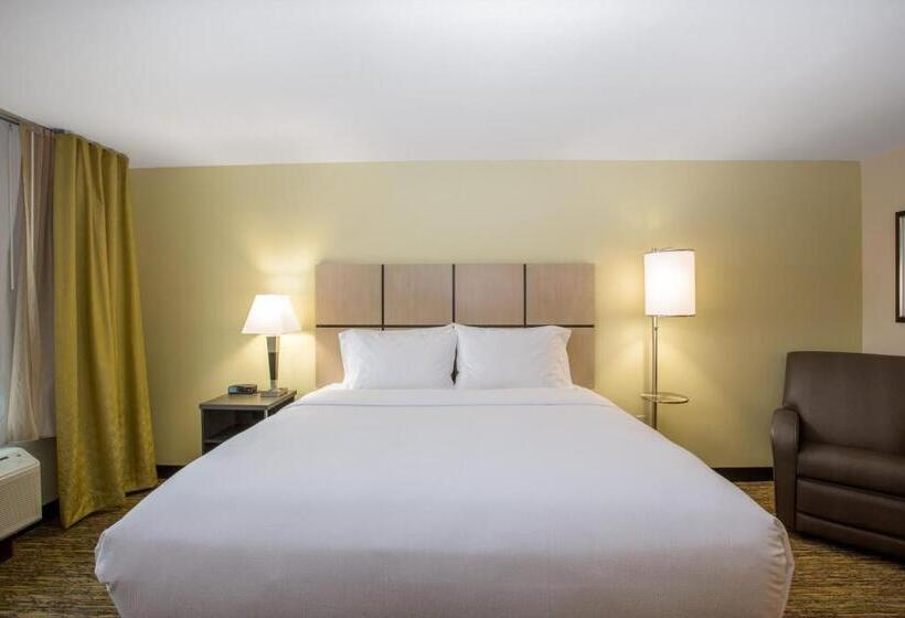 호텔 Candlewood Suites   Omaha Millard Area, An Ihg
