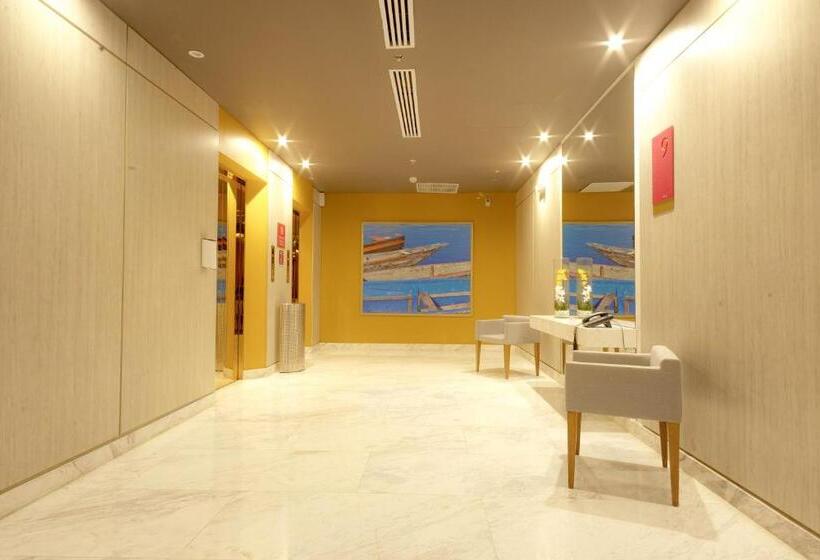 هتل Crowne Plaza Barranquilla, An Ihg