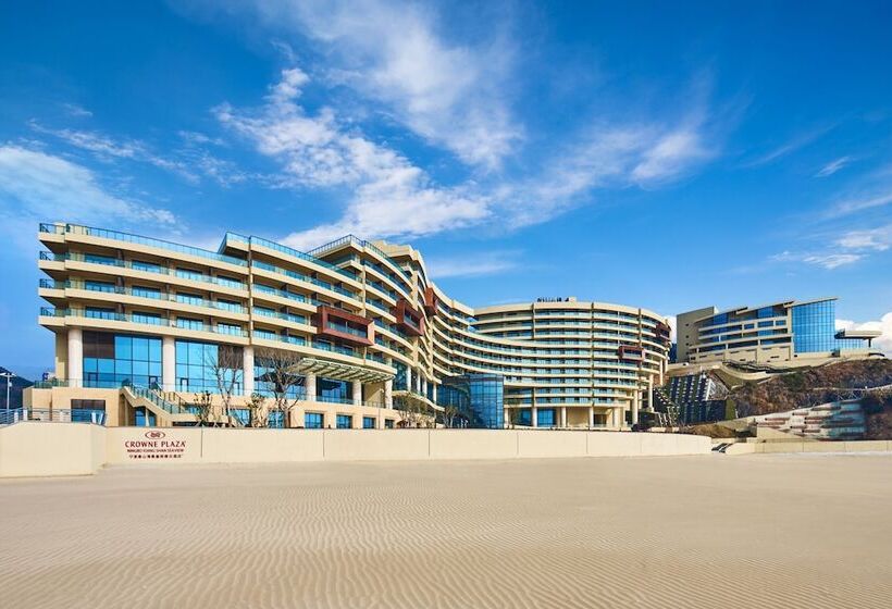 هتل Crowne Plaza Ningbo Xiangshan Sea View By Ihg